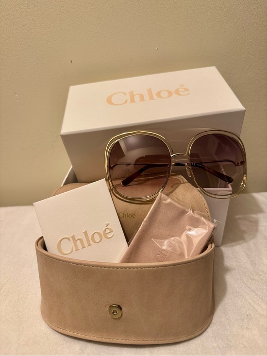 Chloe Accessories - AUTHENTIC Chloé Carlina Oversized Gold Sunglasses CE126S Made in Italy